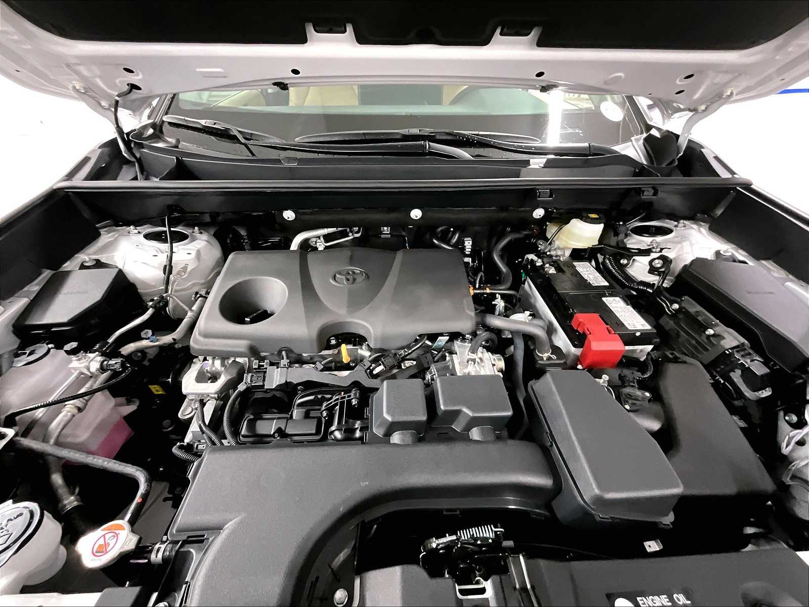 2025 Toyota RAV4 XLE Premium - Photo 16