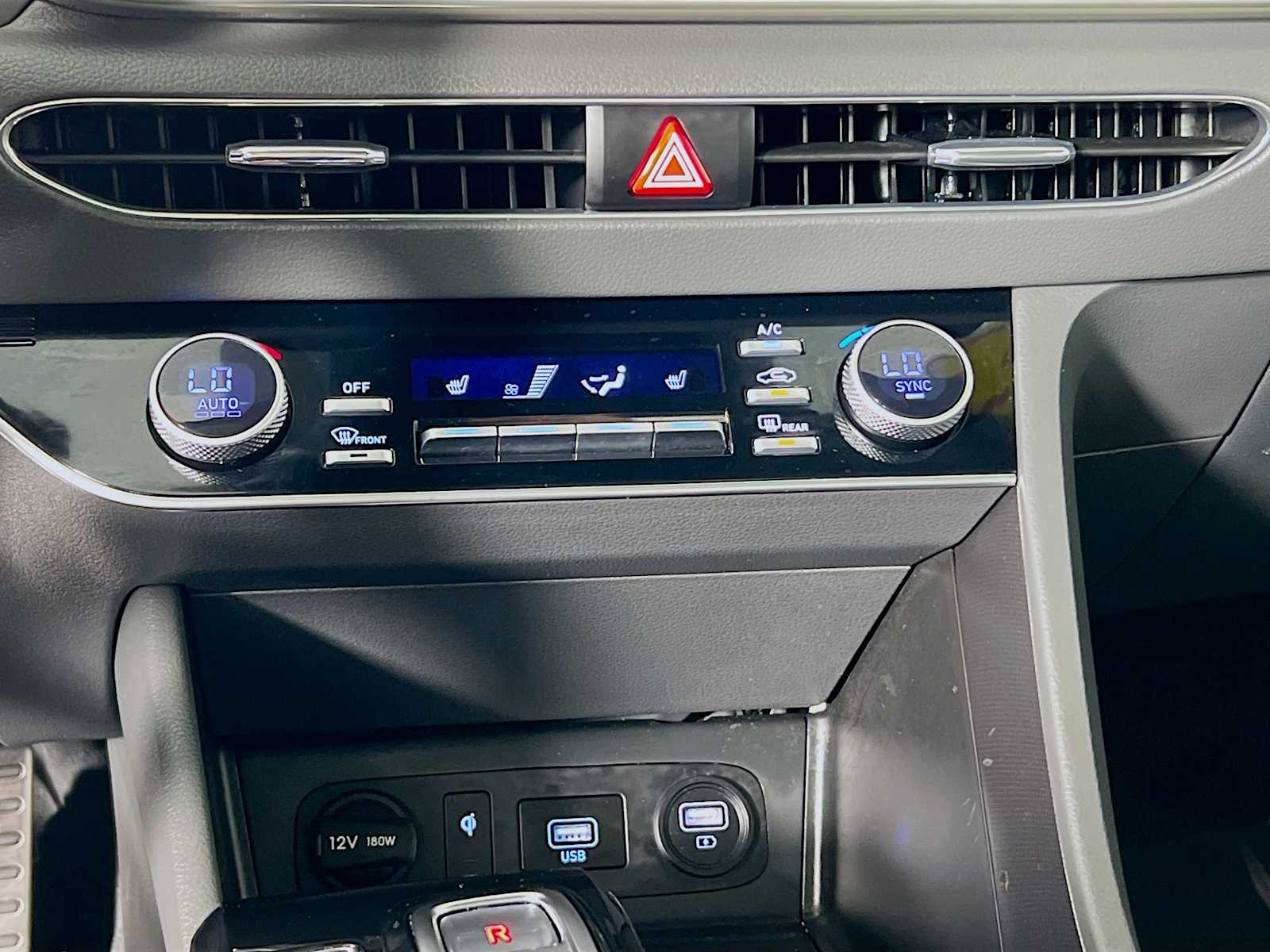 2022 Hyundai Sonata SEL Plus - Photo 16