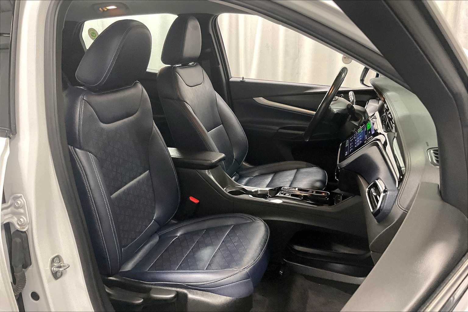 2022 Chevrolet Bolt EUV Premier - Photo 11