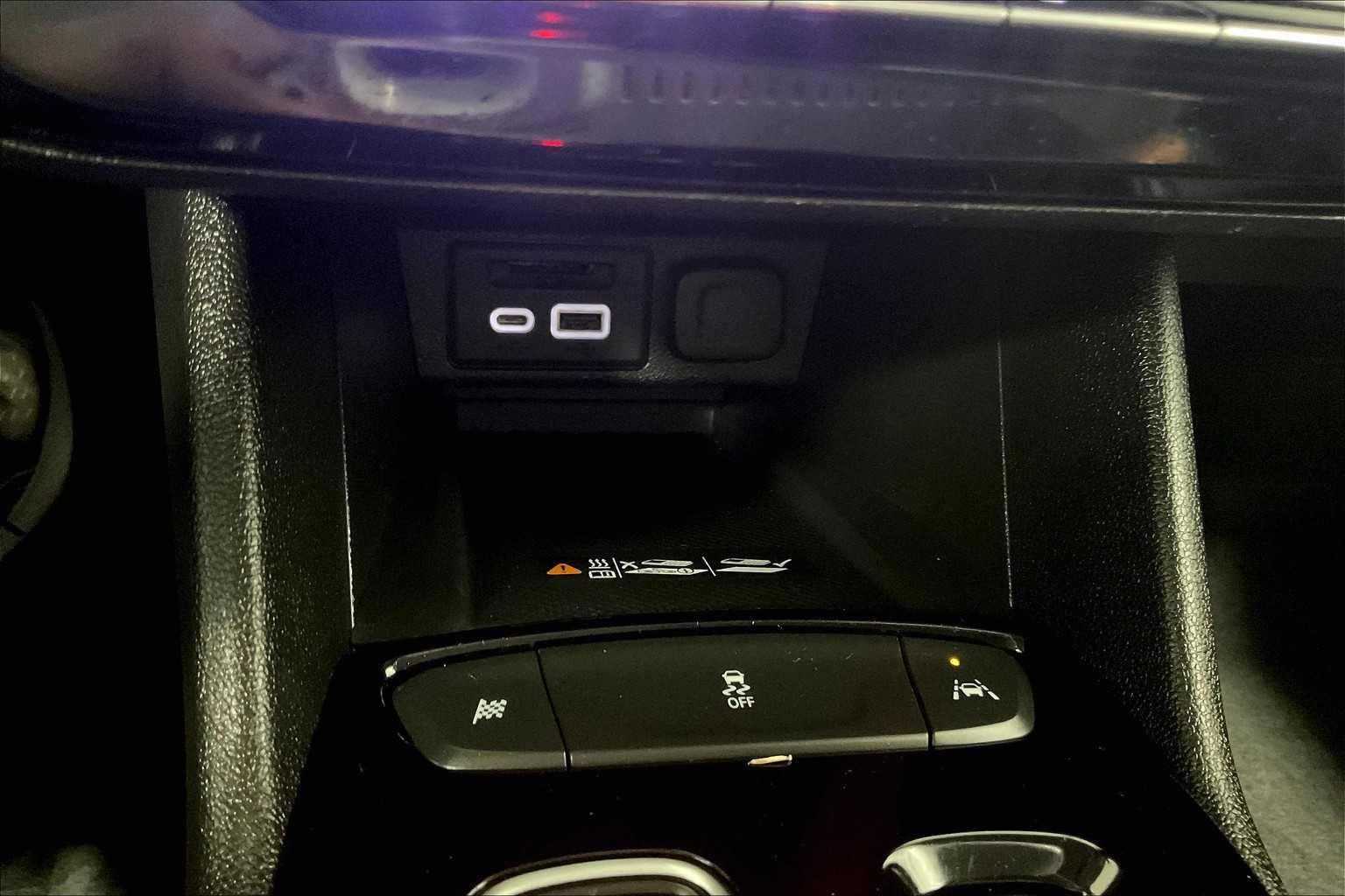 2022 Chevrolet Bolt EUV Premier - Photo 27