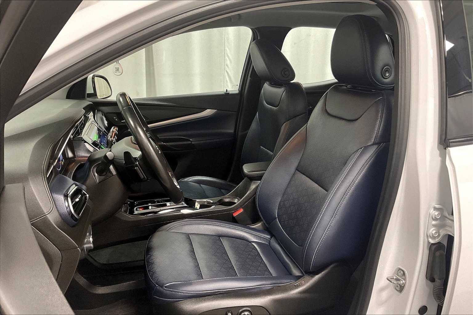2022 Chevrolet Bolt EUV Premier - Photo 10