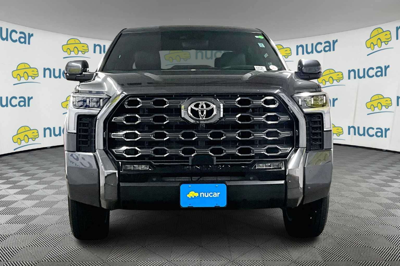 2024 Toyota Tundra Platinum - Photo 2