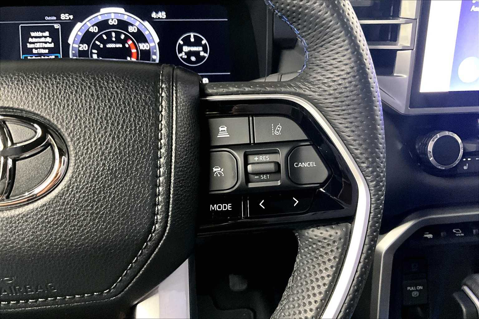 2024 Toyota Tundra Platinum - Photo 24