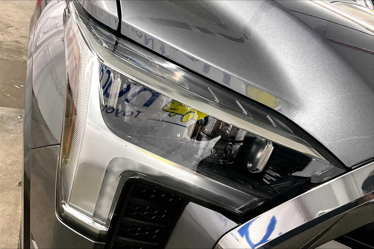 2024 Toyota Tundra Platinum - Photo 34