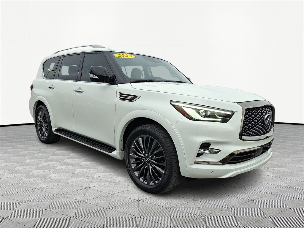 2023 INFINITI QX80 Premium Select
