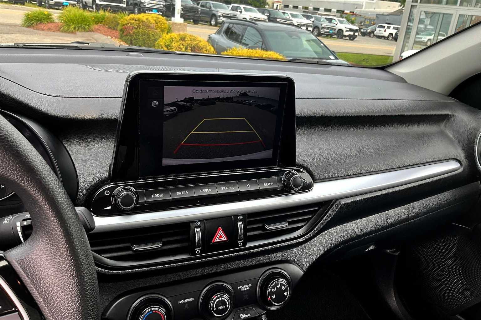 2024 Kia Forte LXS - Photo 19