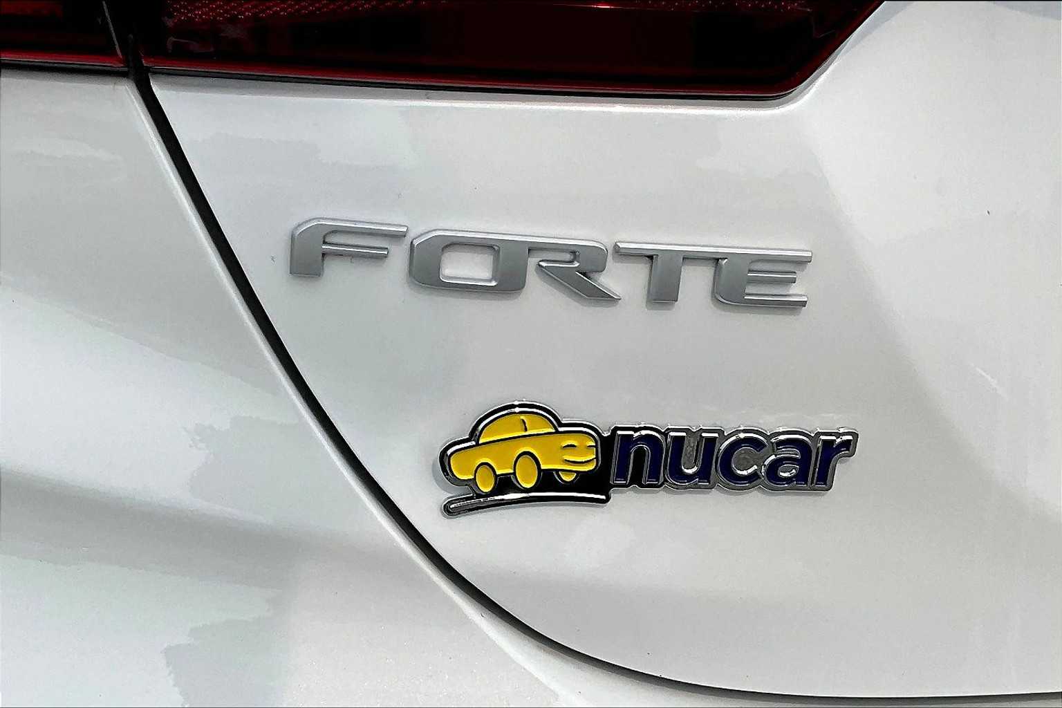 2024 Kia Forte LXS - Photo 26