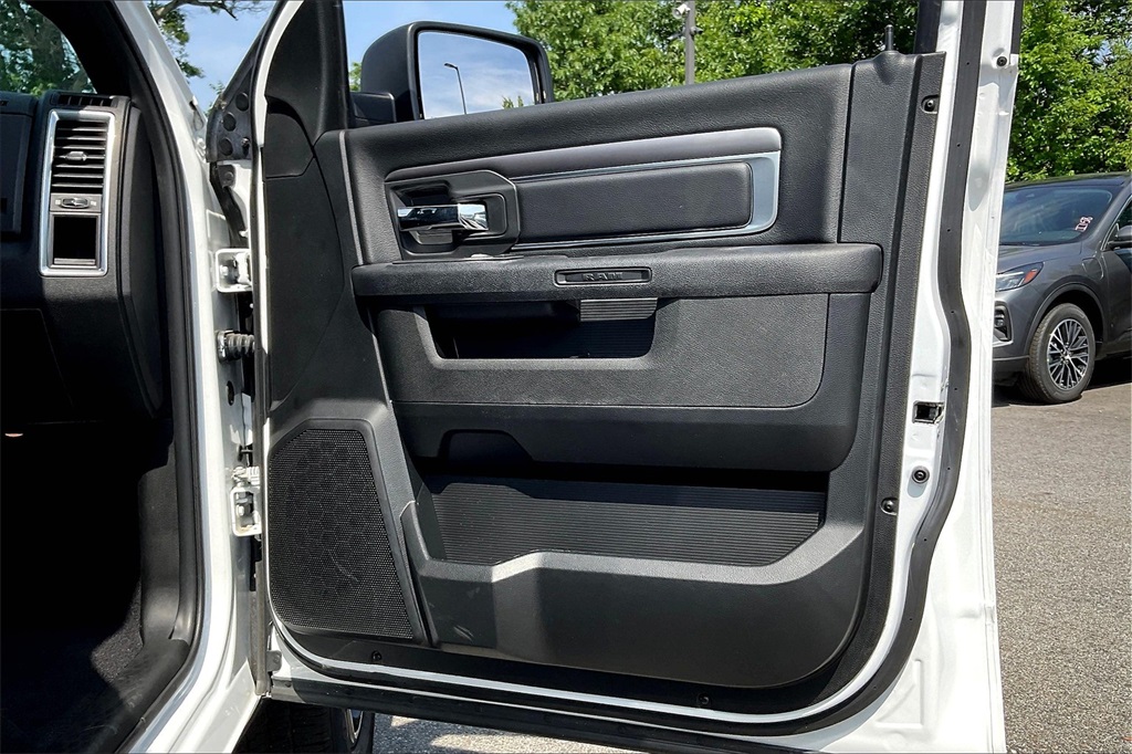 2023 Ram 1500 Classic Warlock - Photo 11