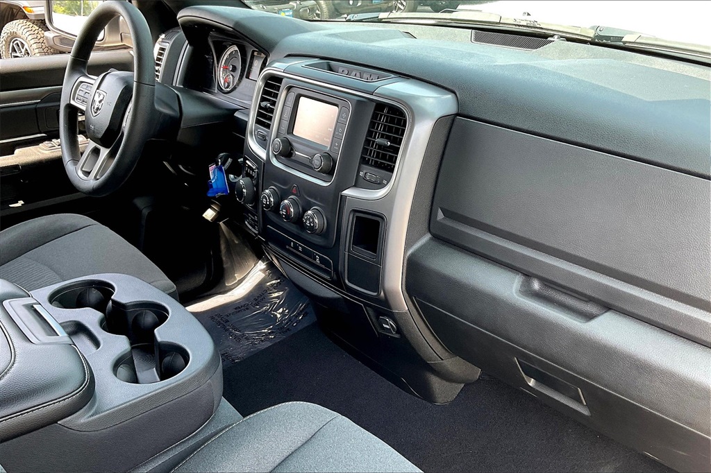 2023 Ram 1500 Classic Warlock - Photo 13