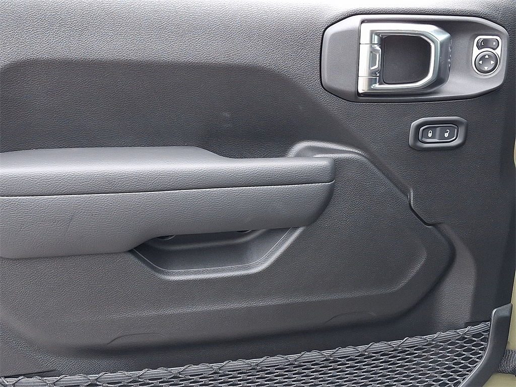 2025 Jeep Gladiator Mojave - Photo 8