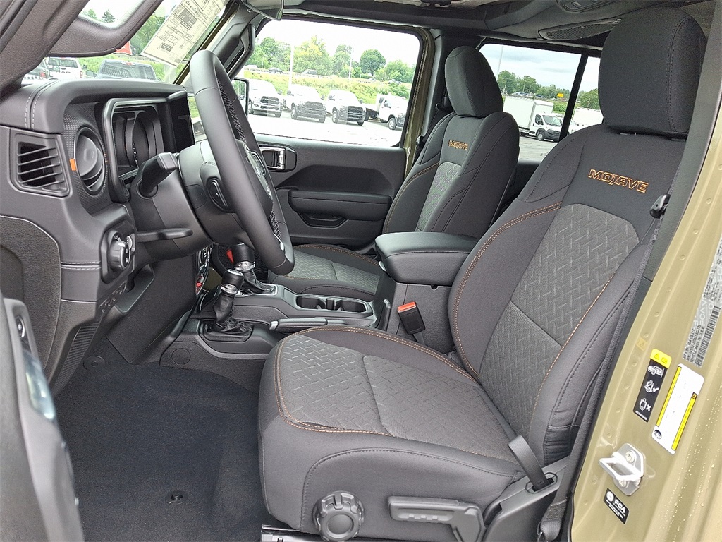 2025 Jeep Gladiator Mojave - Photo 9