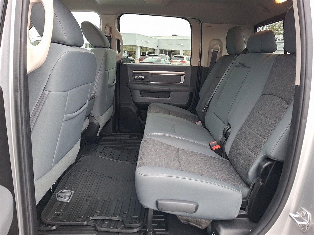 2017 Ram 3500 Big Horn - Photo 11