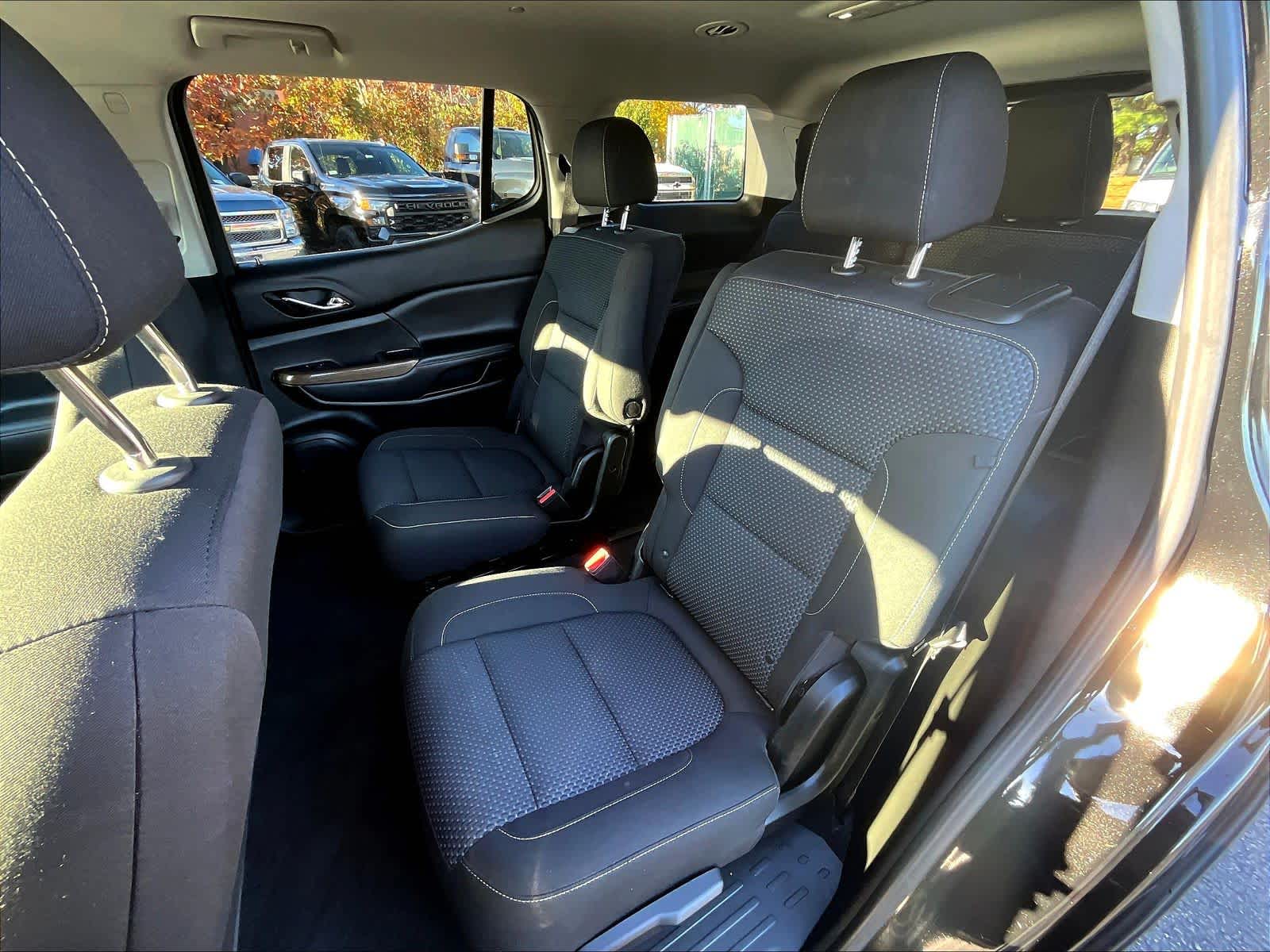 2021 GMC Acadia SLE - Photo 14