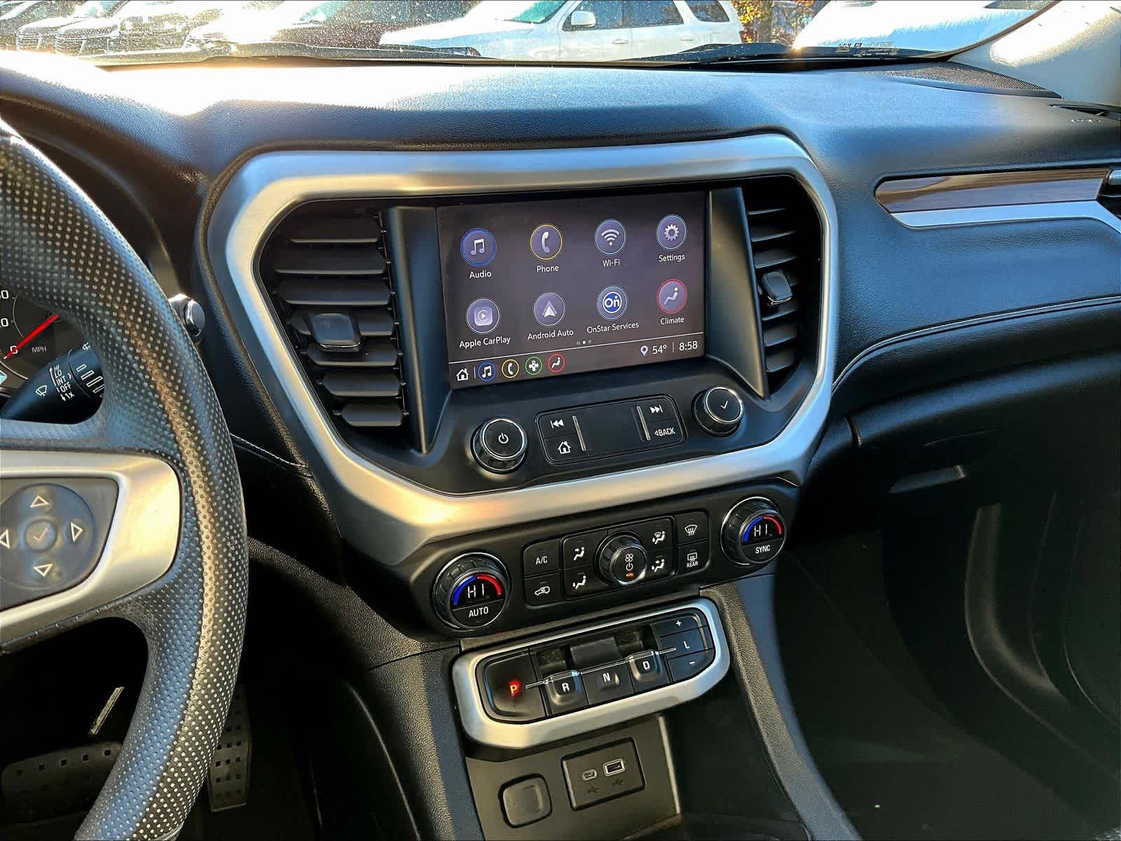 2021 GMC Acadia SLE - Photo 17