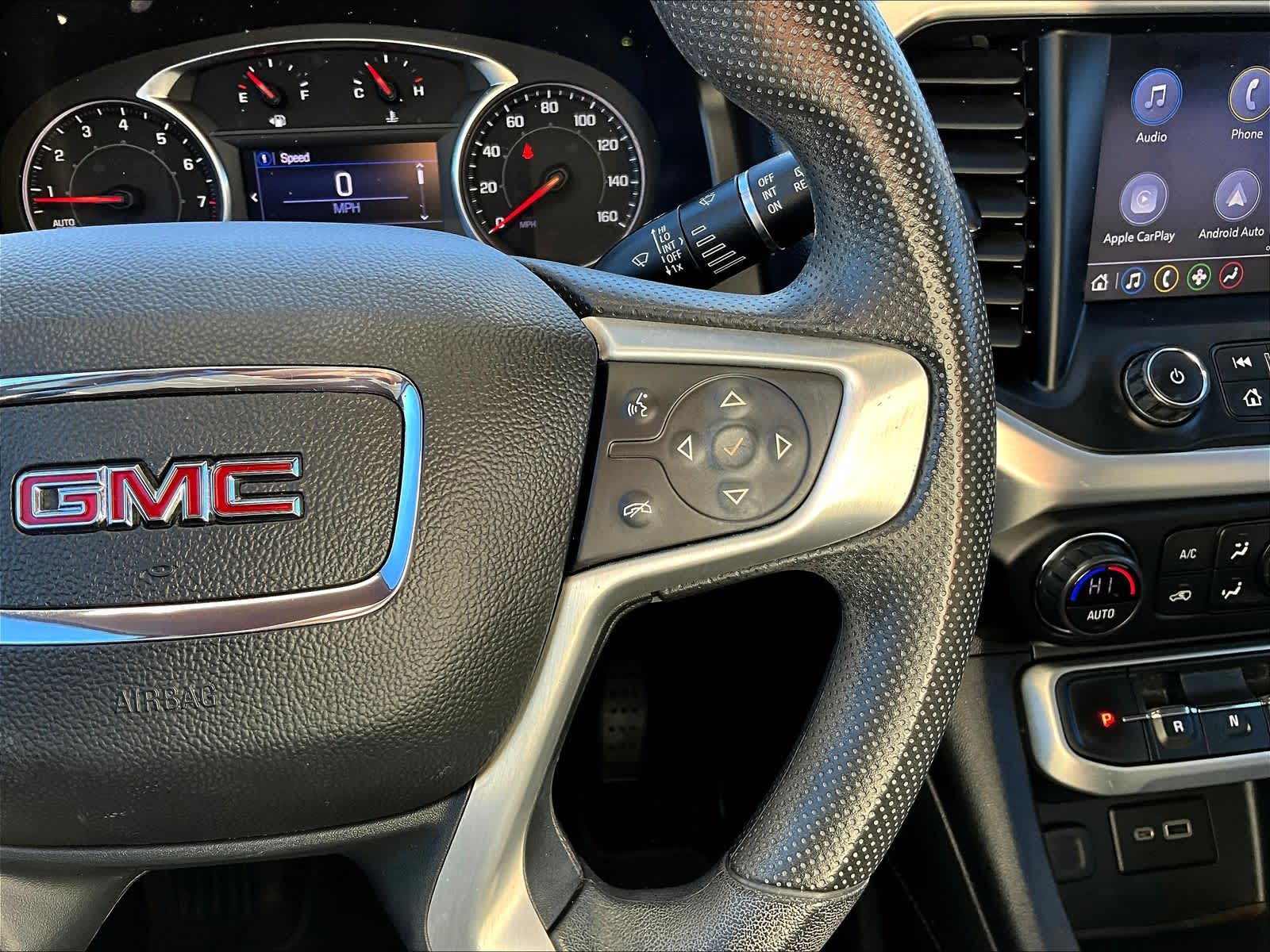 2021 GMC Acadia SLE - Photo 24