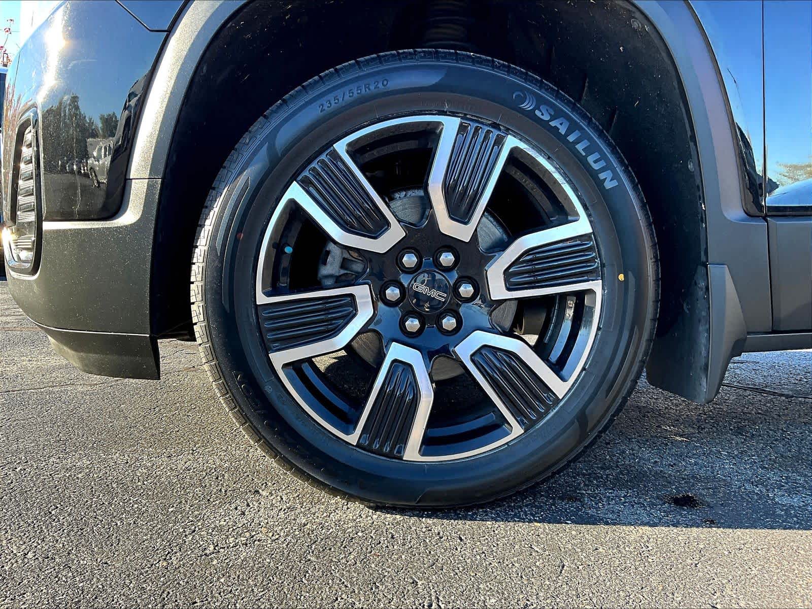 2021 GMC Acadia SLE - Photo 7