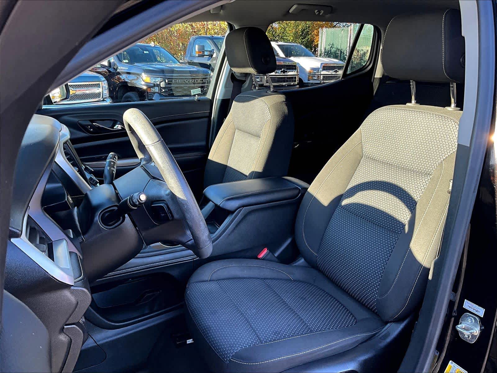 2021 GMC Acadia SLE - Photo 10
