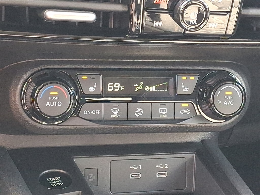 2026 Nissan Kicks SV - Photo 11