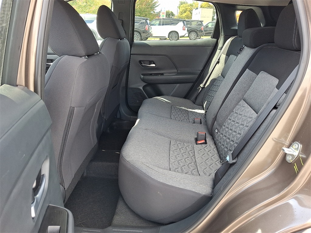 2026 Nissan Kicks SV - Photo 6