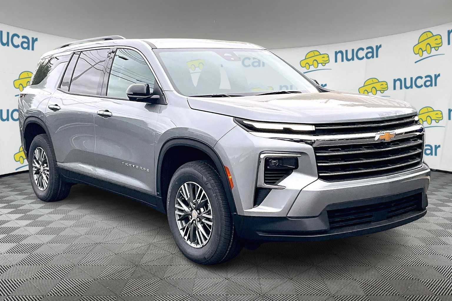 2025 Chevrolet Traverse AWD LT - Photo 1