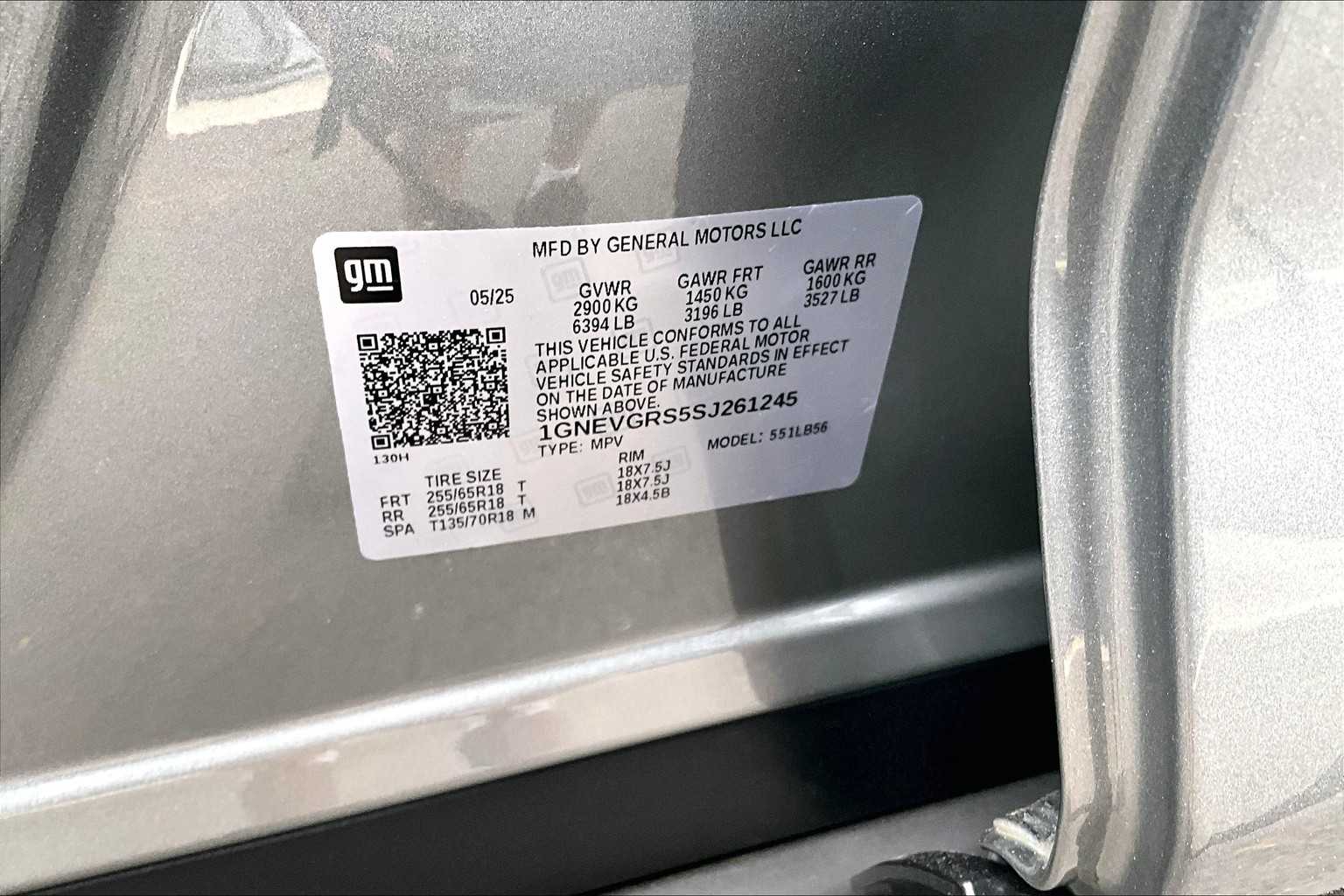 2025 Chevrolet Traverse AWD LT - Photo 17