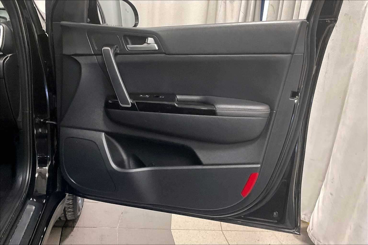 2022 Kia Sportage Nightfall - Photo 12