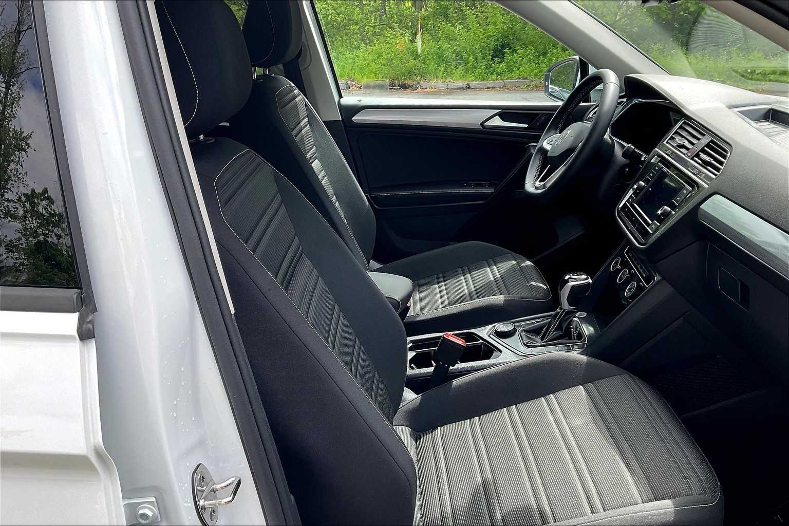 2024 Volkswagen Tiguan S - Photo 11