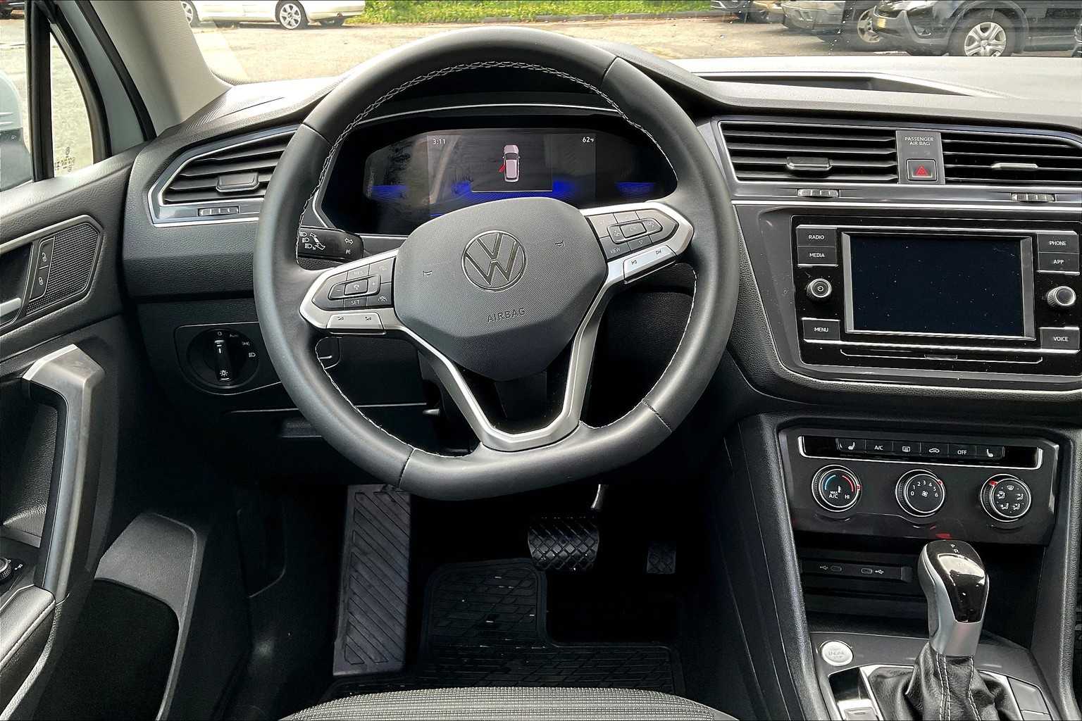 2024 Volkswagen Tiguan S - Photo 17