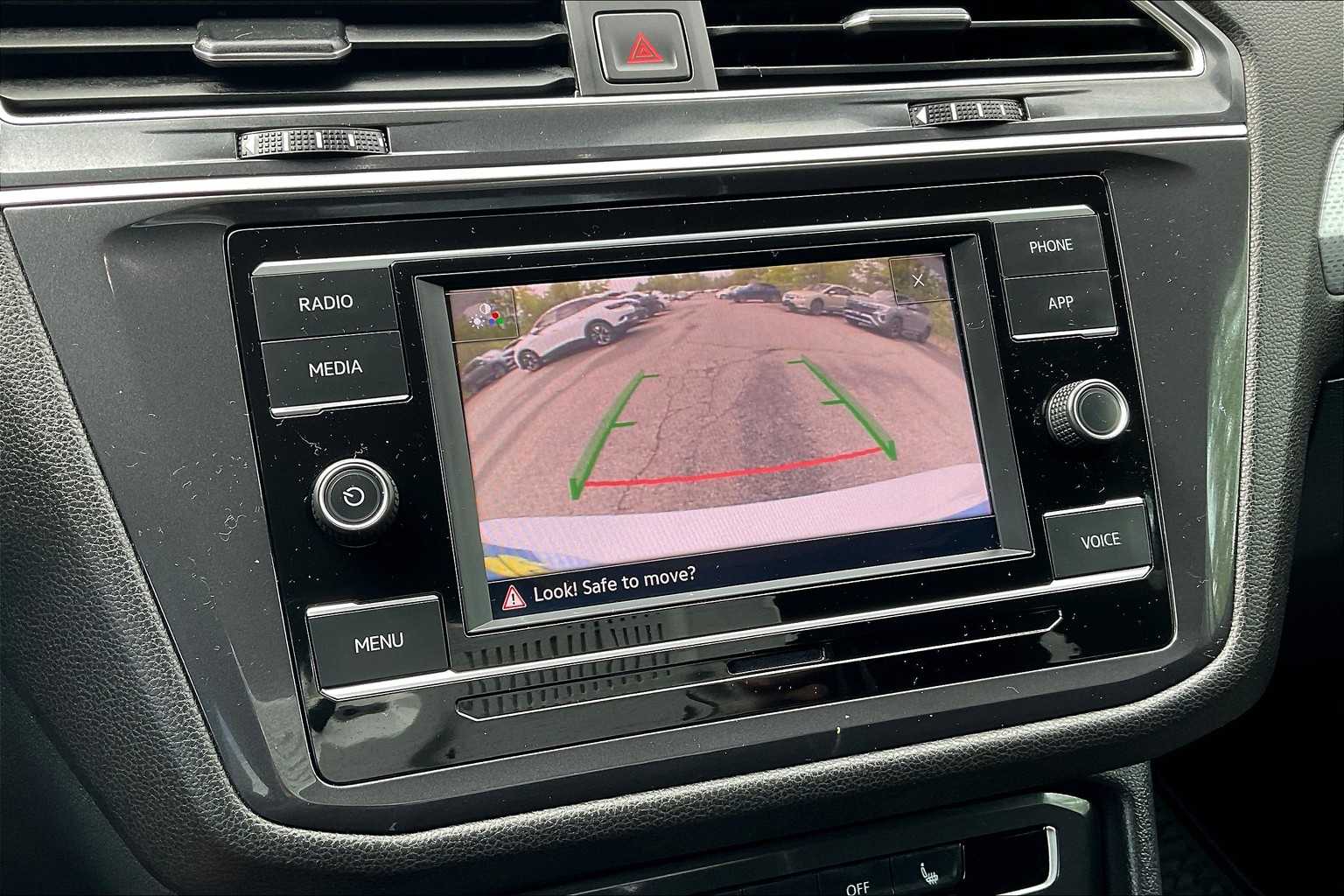 2024 Volkswagen Tiguan S - Photo 19