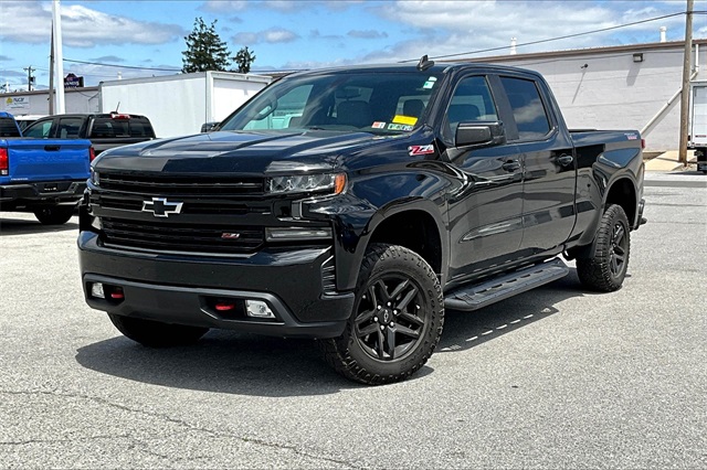 2019 Chevrolet Silverado 1500 LT Trail Boss - Photo 2