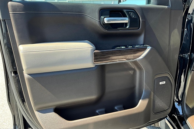 2019 Chevrolet Silverado 1500 LT Trail Boss - Photo 9