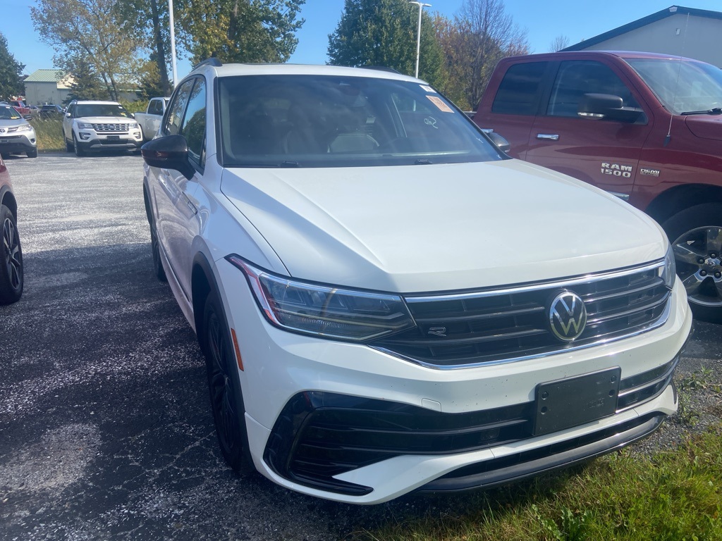 2022 Volkswagen Tiguan 2.0T SE R-Line Black