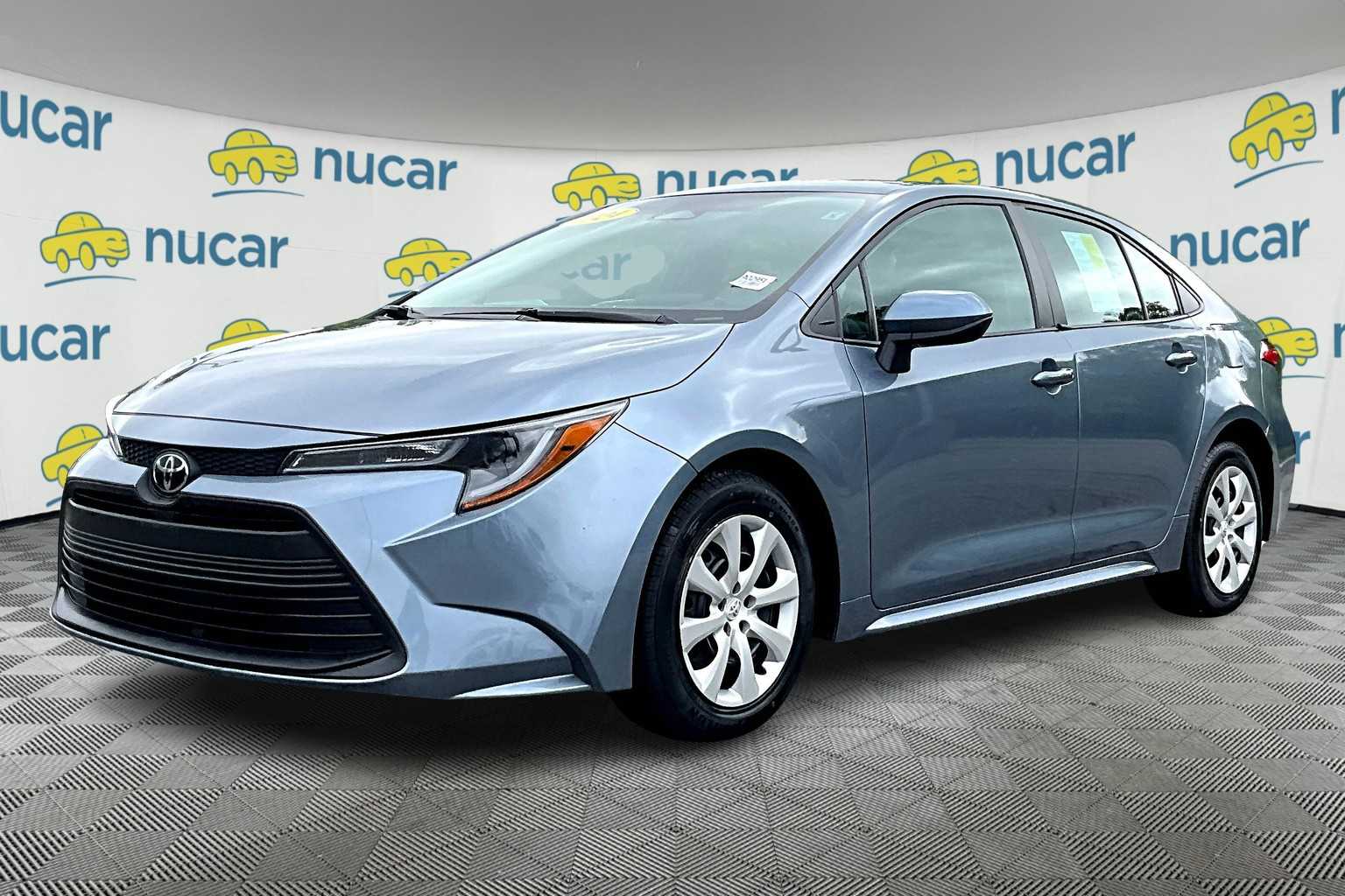 2024 Toyota Corolla LE - Photo 3