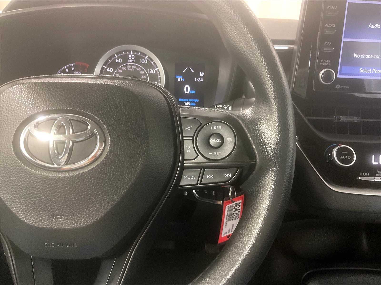 2022 Toyota Corolla LE - Photo 23