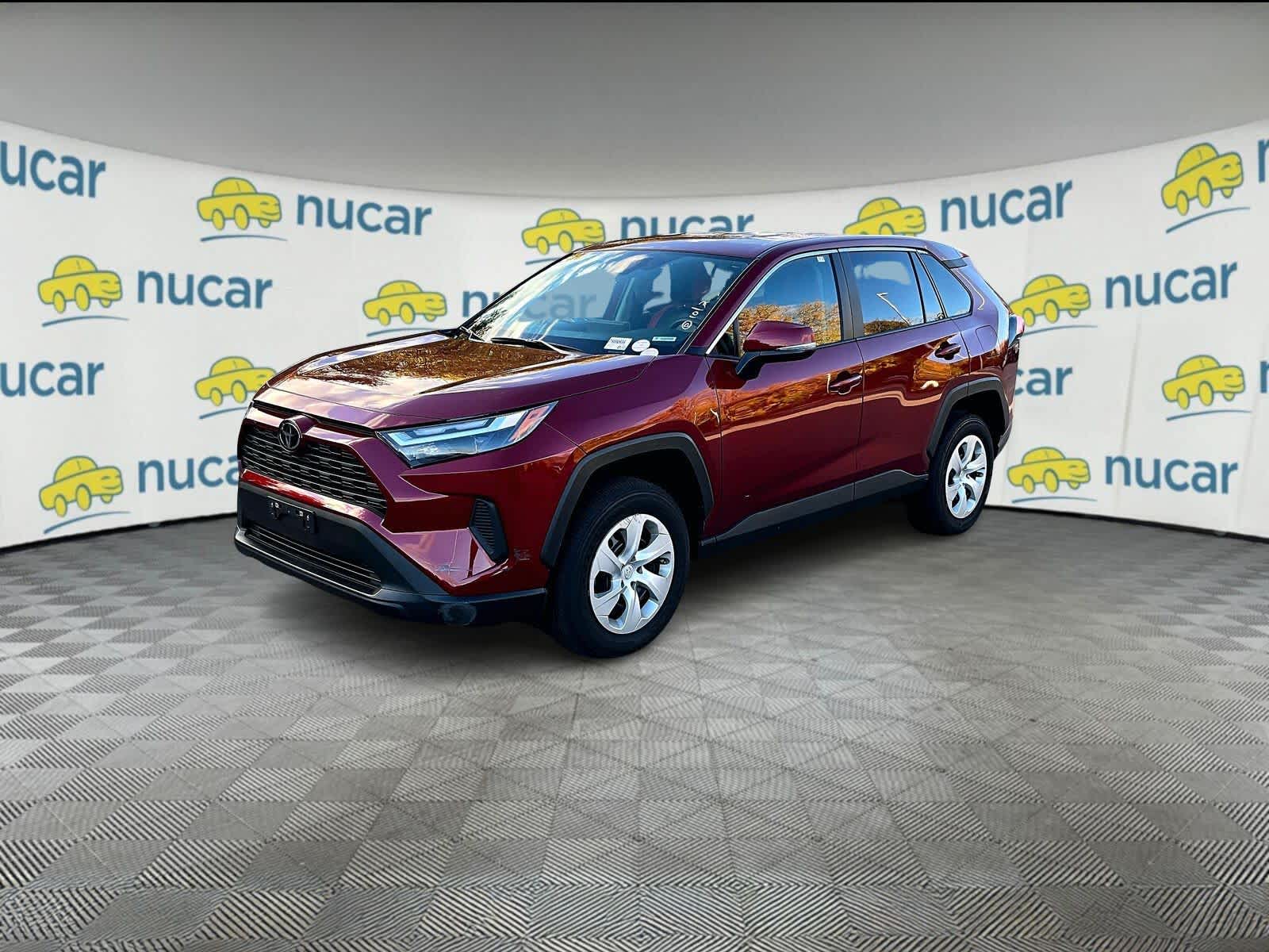 2024 Toyota RAV4 LE - Photo 2