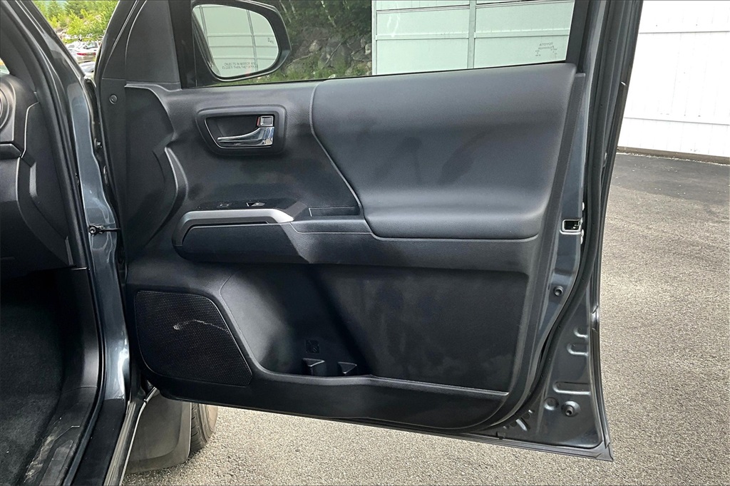 2023 Toyota Tacoma TRD Sport Double Cab 4x4 - Photo 12