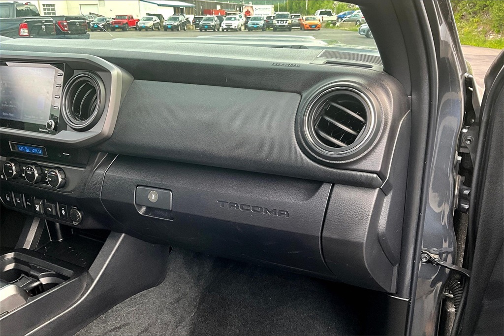 2023 Toyota Tacoma TRD Sport Double Cab 4x4 - Photo 13