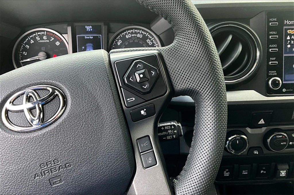 2023 Toyota Tacoma TRD Sport Double Cab 4x4 - Photo 23