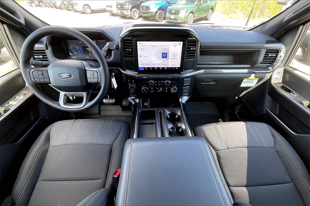 2025 Ford F-150 STX - Photo 12