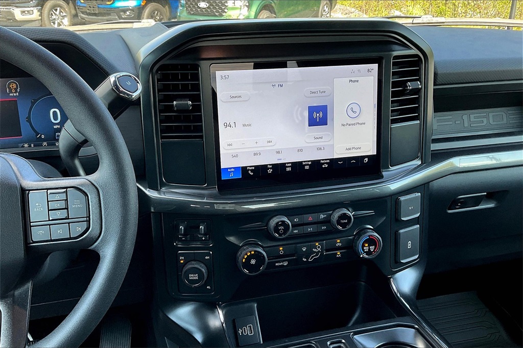 2025 Ford F-150 STX - Photo 13