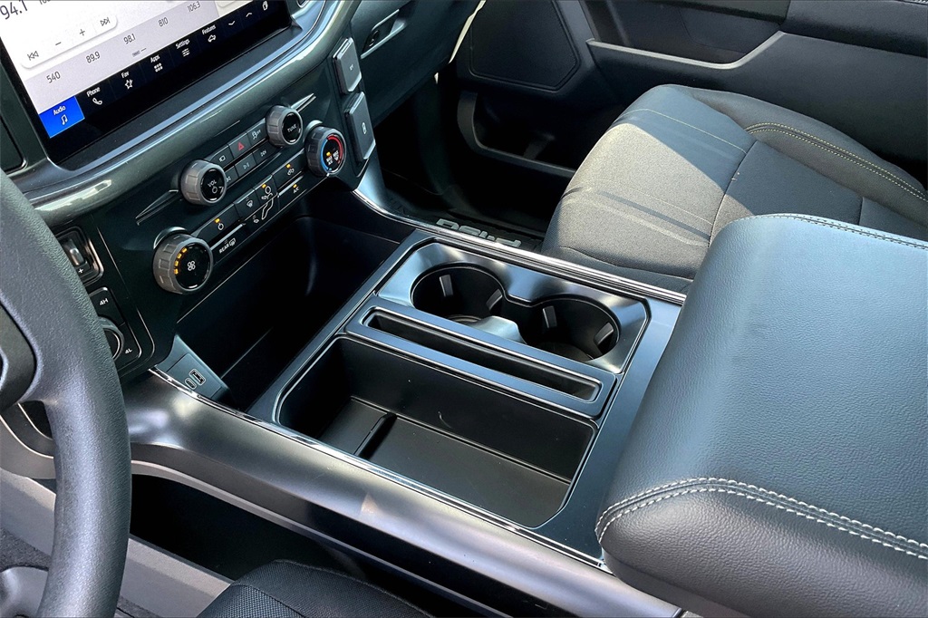 2025 Ford F-150 STX - Photo 14