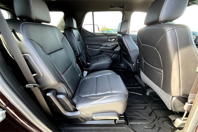 2022 Chevrolet Traverse LT Leather - Photo 15