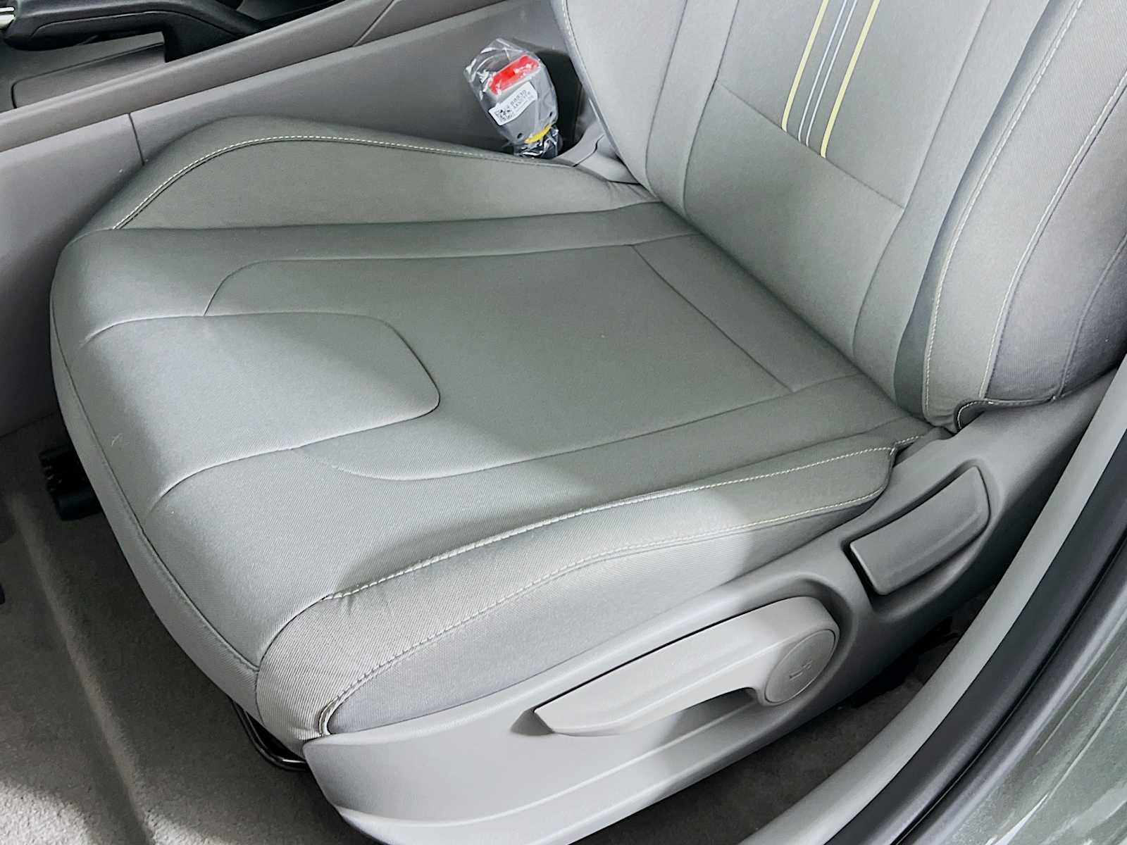 2026 Hyundai Elantra SEL Sport - Photo 16