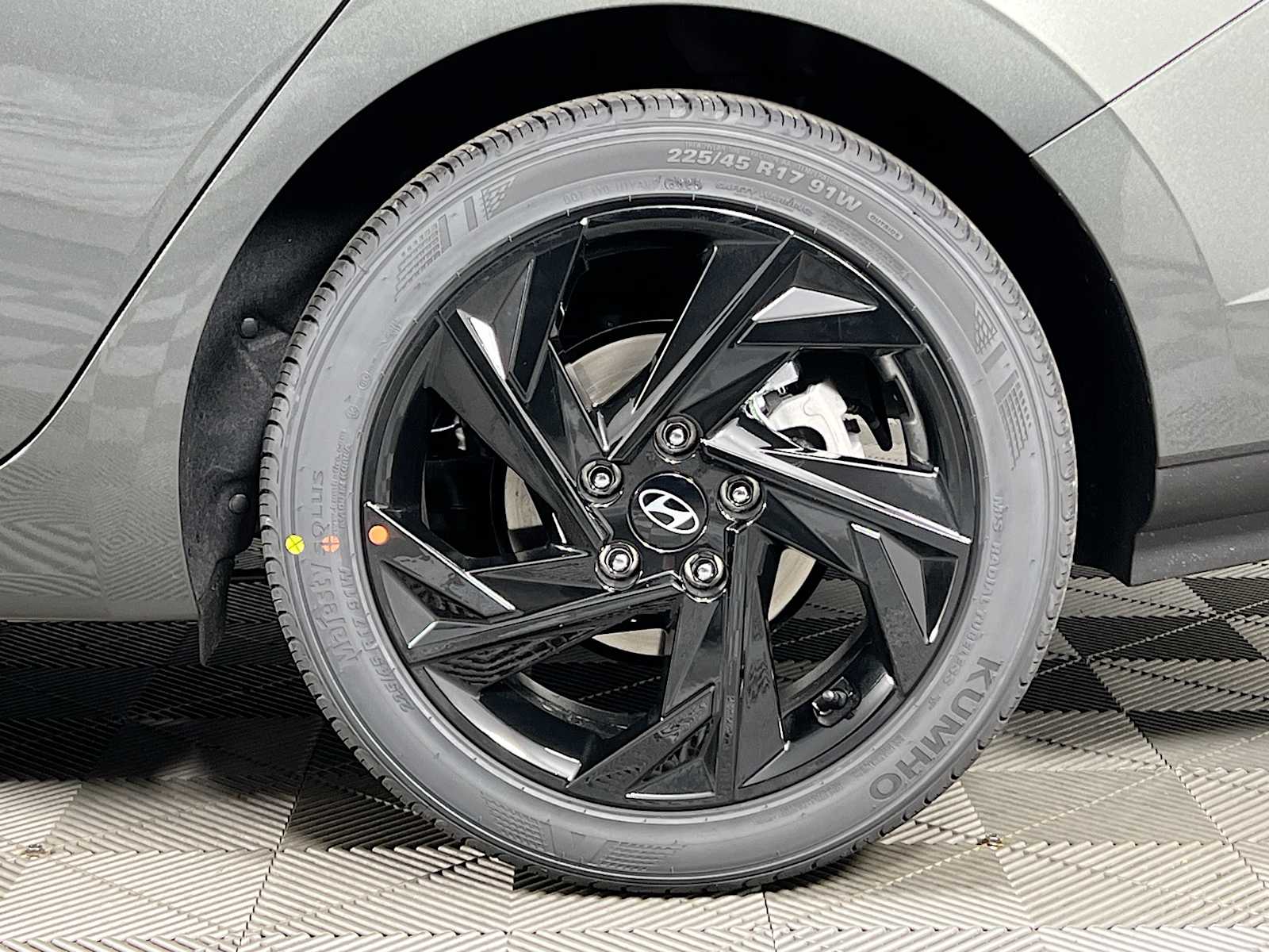 2026 Hyundai Elantra SEL Sport - Photo 18