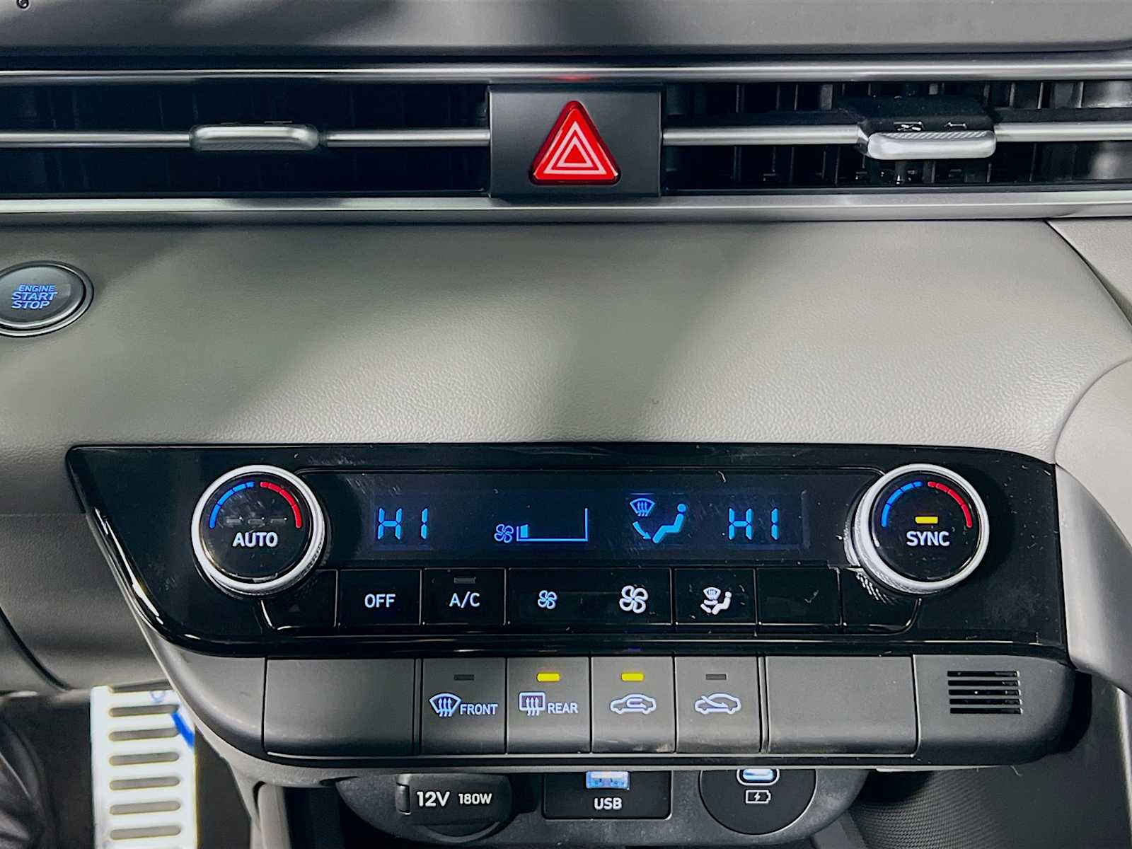 2026 Hyundai Elantra SEL Sport - Photo 10