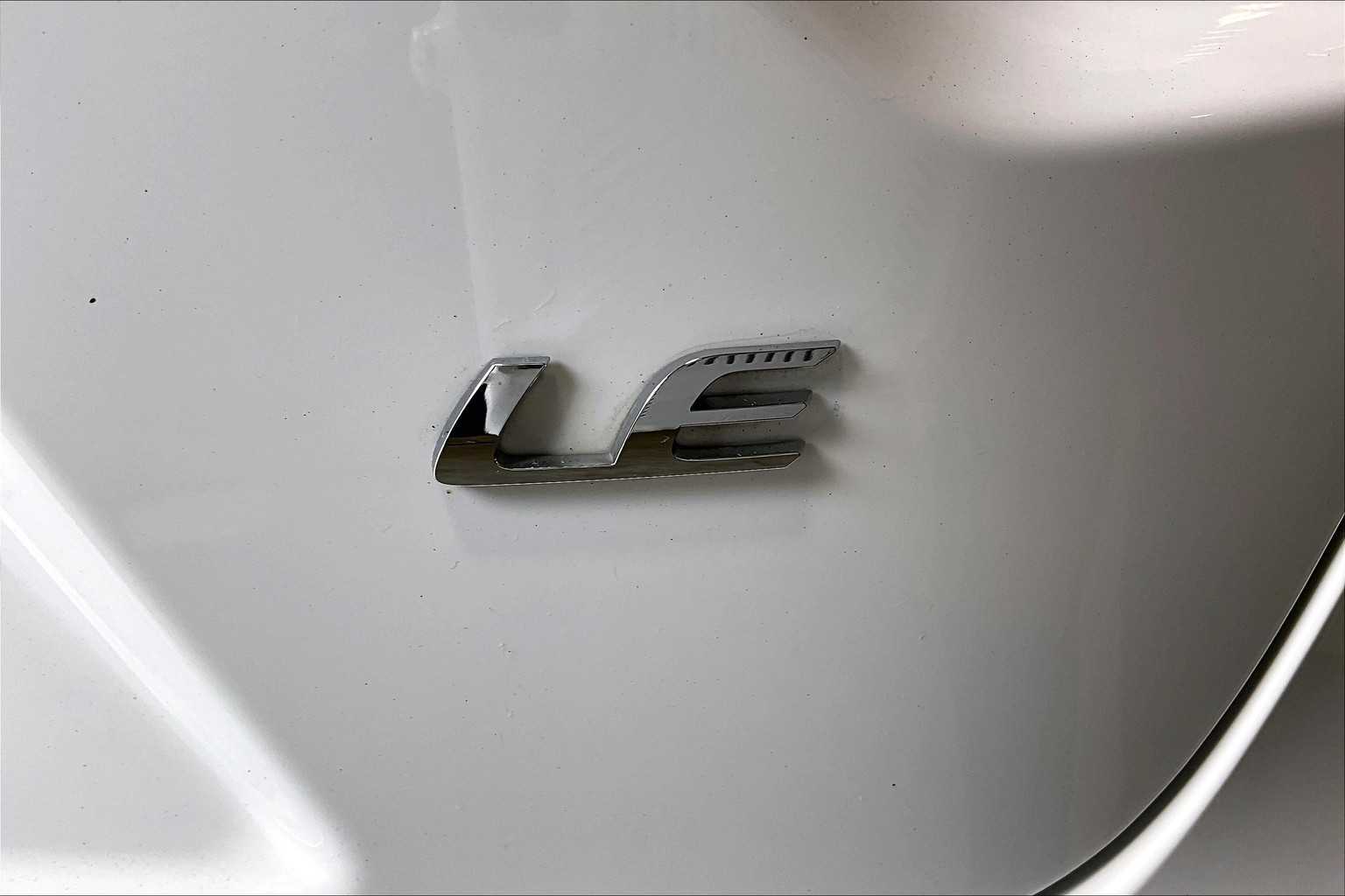2022 Toyota Corolla LE - Photo 29