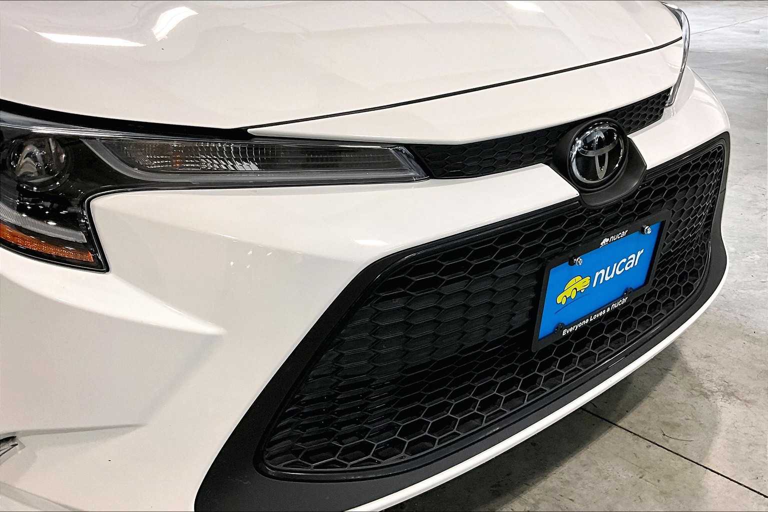 2022 Toyota Corolla LE - Photo 32