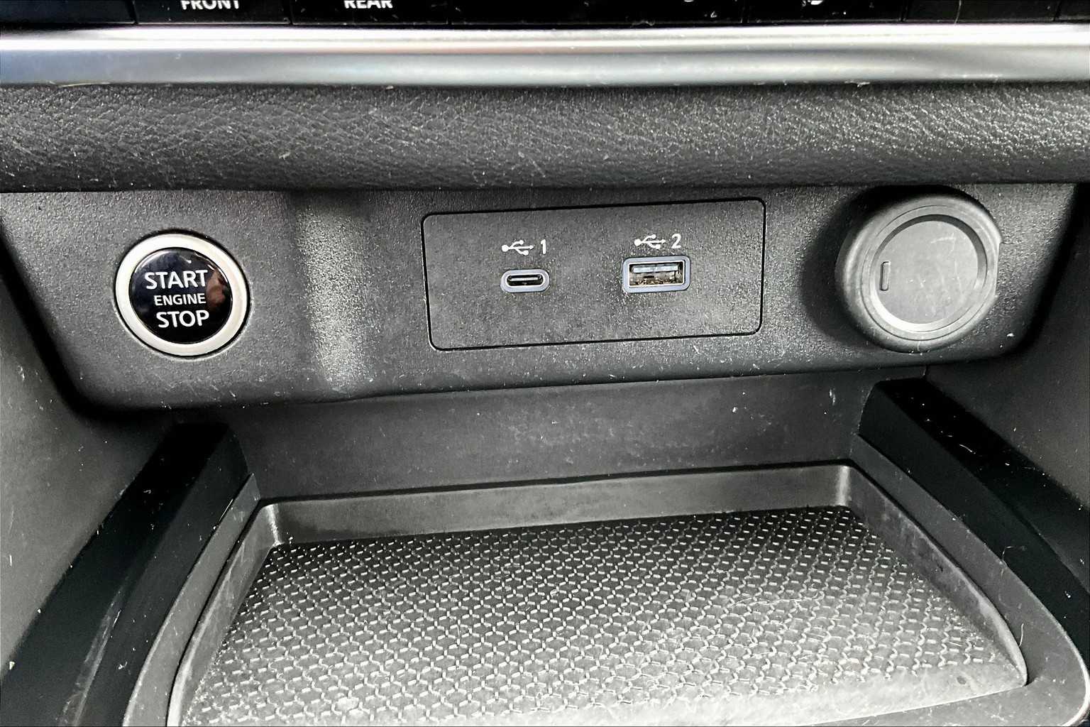 2023 Nissan Rogue SV - Photo 25