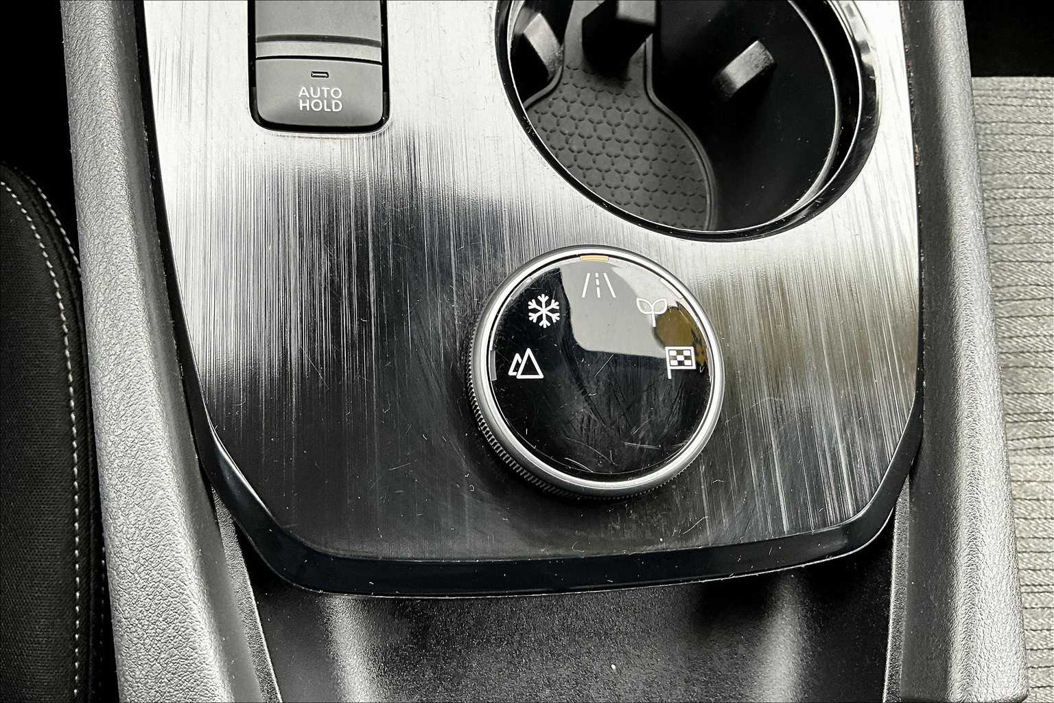 2023 Nissan Rogue SV - Photo 26