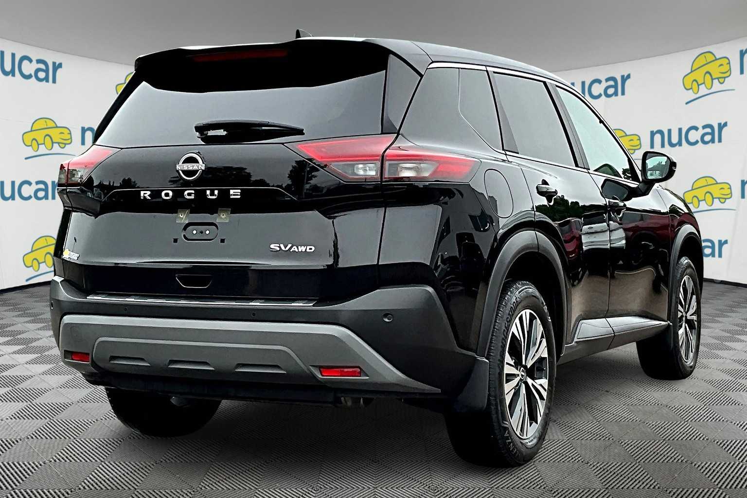 2023 Nissan Rogue SV - Photo 6